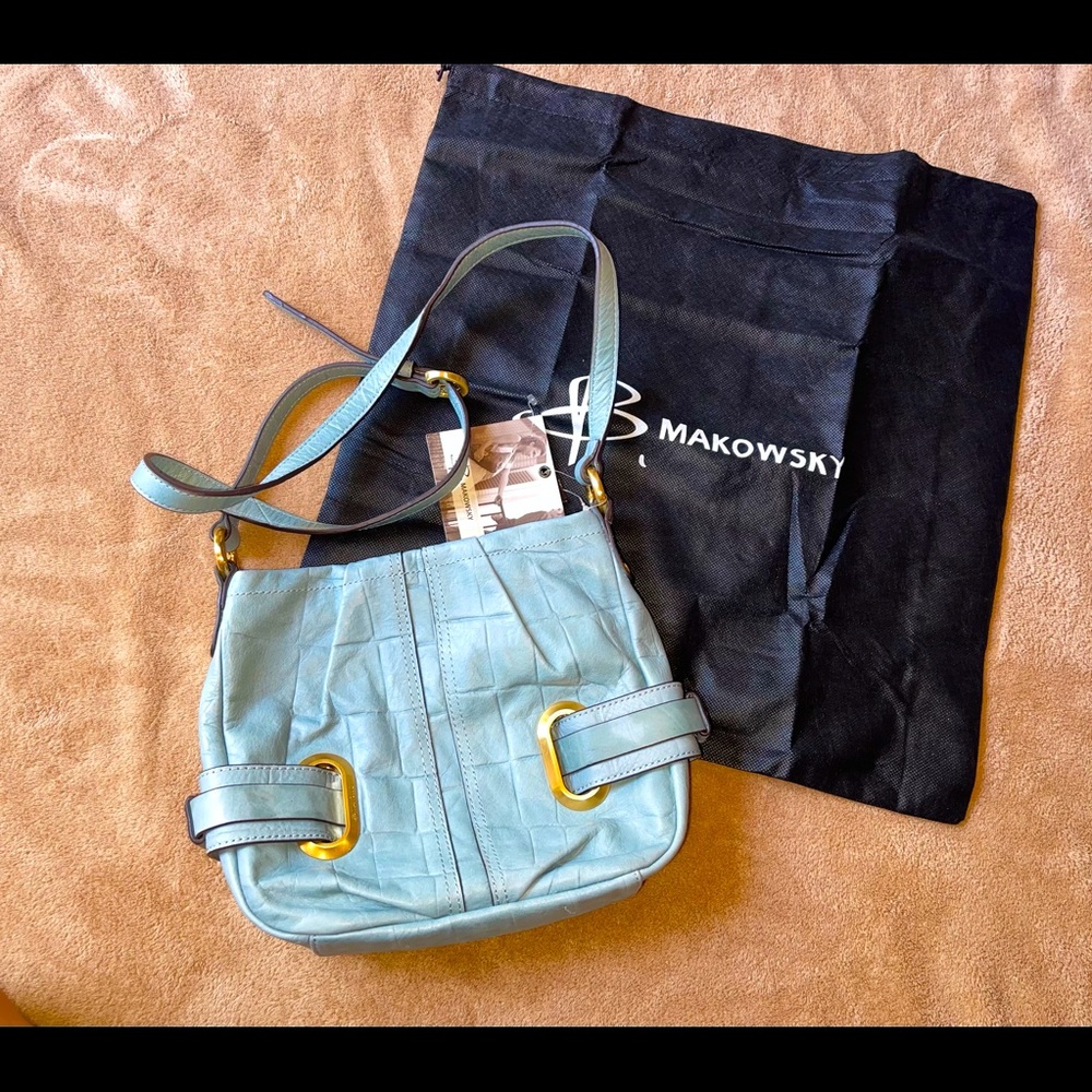 B Makowsky cross body purse Leather